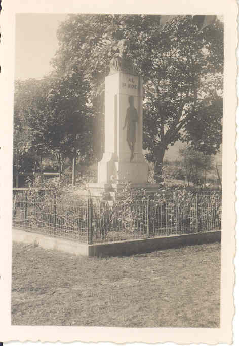Monumento en Ceceda (Nava)